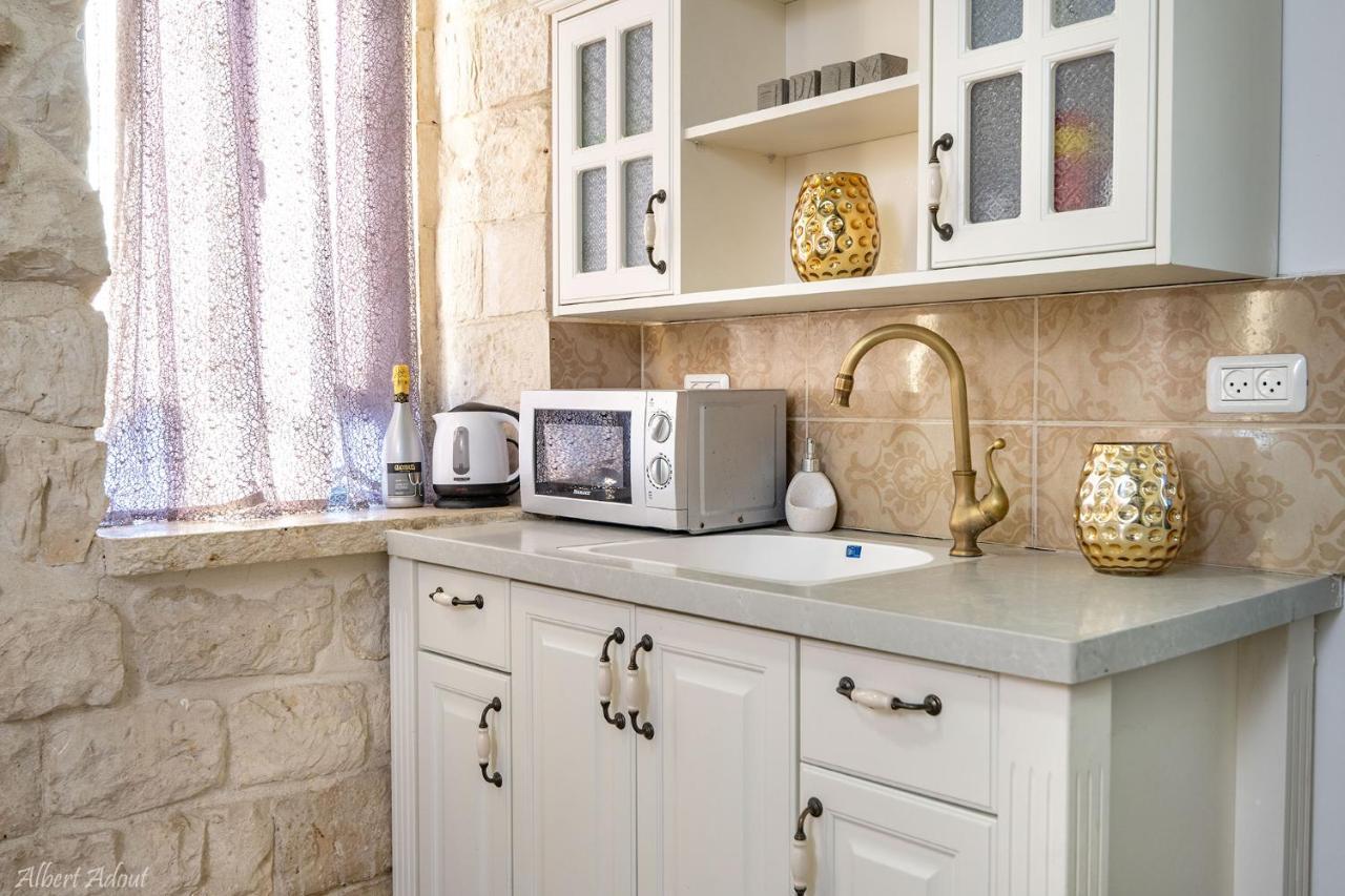 Heart Mansion Rashbi Compound Hotel Safed Luaran gambar